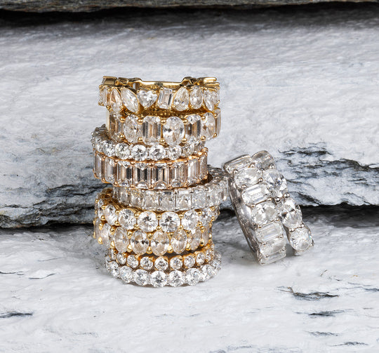 Start Your Christmas Shopping: Why Jewelry Should Be at the Top of Your List