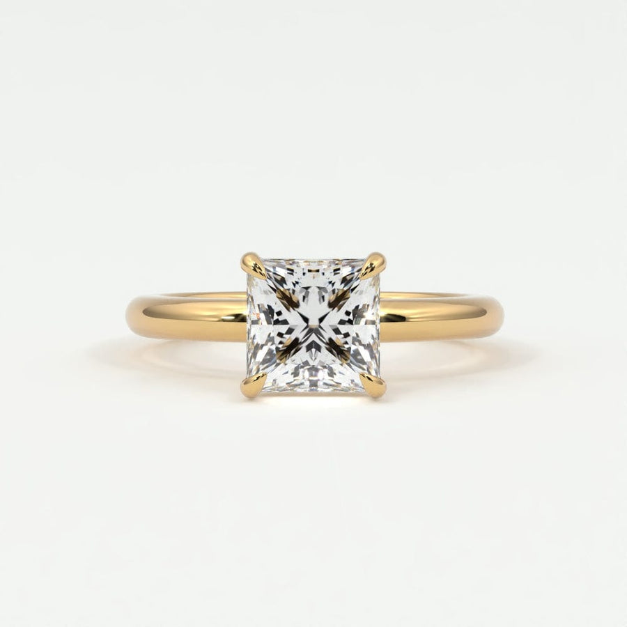 Rings 14K Yellow Gold / 7 Princess Cut Diamond Solitaire Band