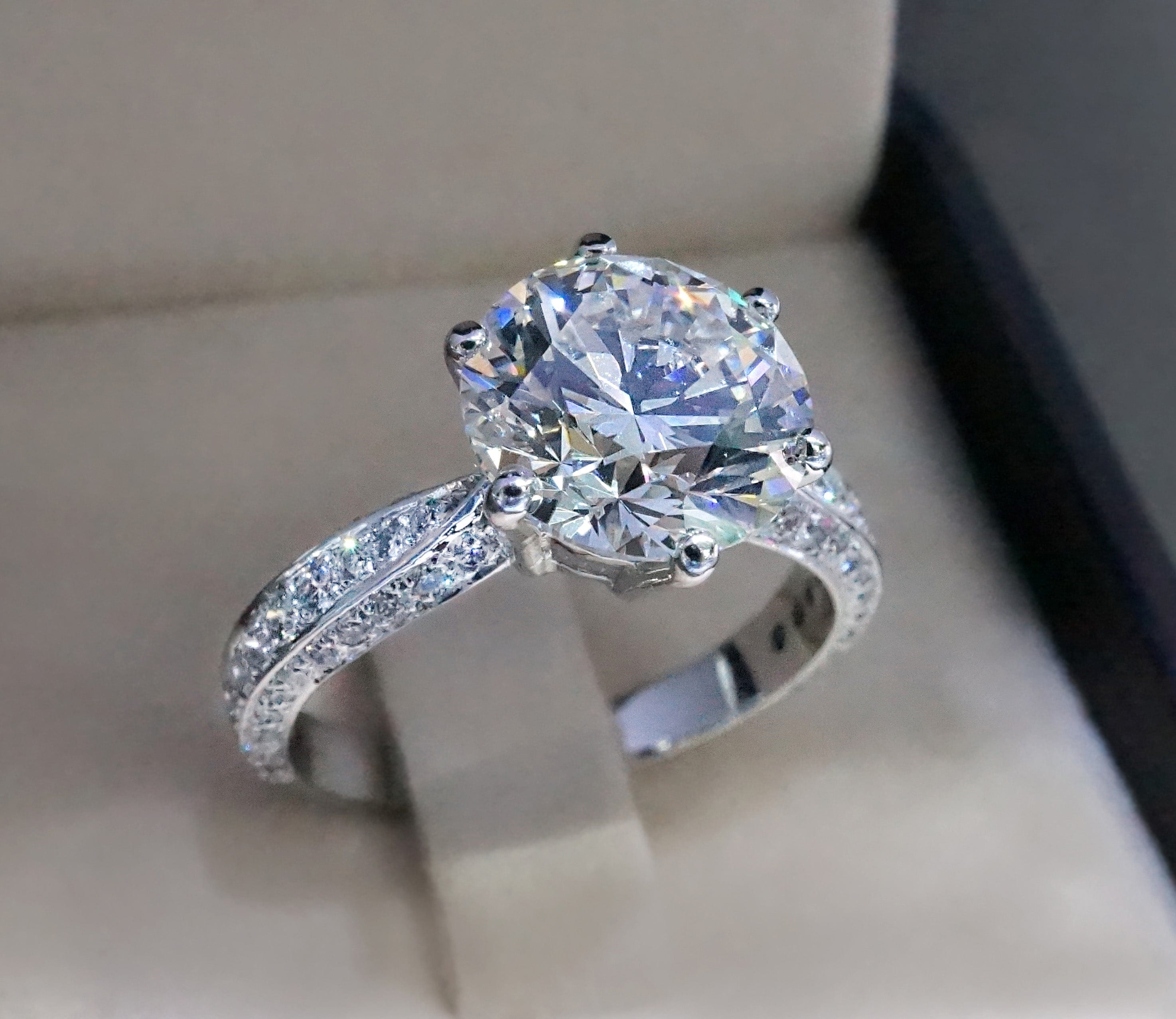 Rings Round Diamond Engagement Rings